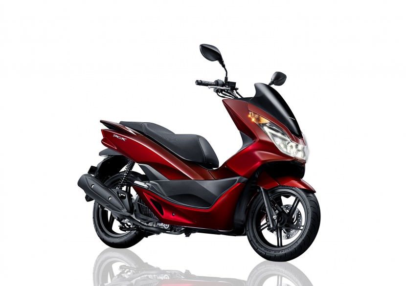 SAMBUTAN POSITIF UNTUK HONDA PCX