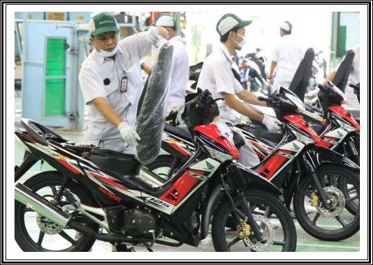 AHM Rilis Warna dan Stripe Baru Honda Supra X 125