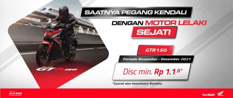 SAATNYA PEGANG KENDALI DENGAN MOTOR LELAKI
